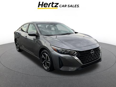 Used 2025 Nissan Sentra SV image 1