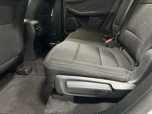 Used 2025 Ford Escape Active image 39