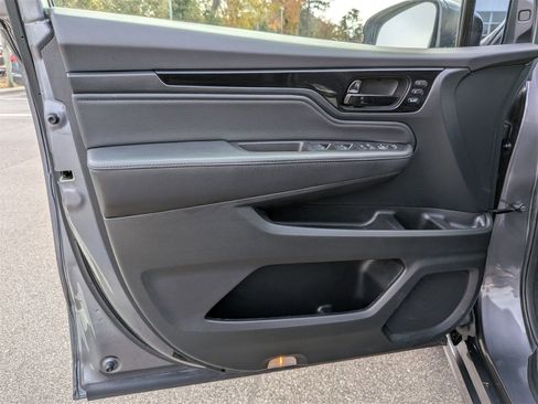 Used 2022 Honda Odyssey Touring image 12