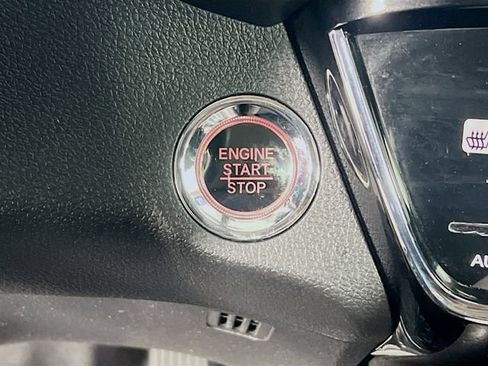 Used 2022 Honda HR-V EX image 19