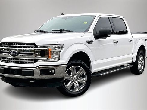 Used 2020 Ford F150 XLT w/ Equipment Group 302A Luxury image 3