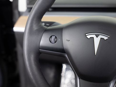 Used 2021 Tesla Model 3 Performance AWD/4WD image 31
