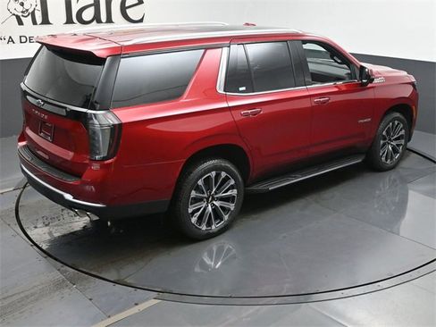New 2025 Chevrolet Tahoe High Country w/ Sun And Tow Package image 19