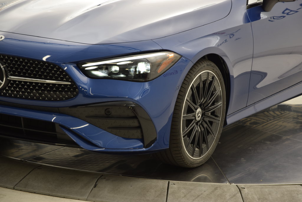 New 2026 Mercedes-Benz CLE 450 4MATIC Coupe image 11