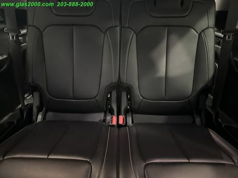 Used 2022 Jeep Grand Cherokee L Limited AWD/4WD image 24