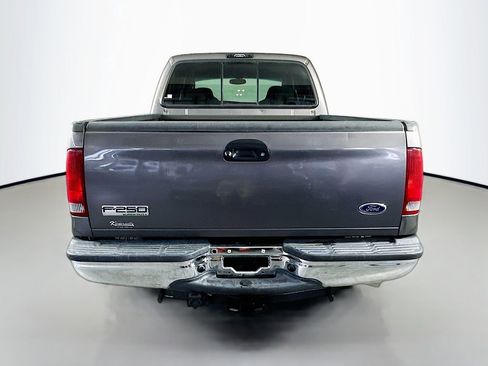 Used 2005 Ford F250 Lariat AWD/4WD image 6