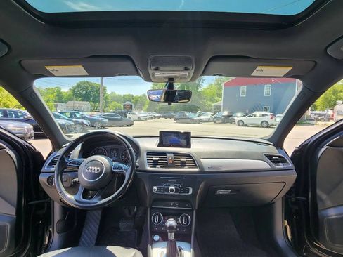 Used 2017 Audi Q3 2.0T Premium w/ Convenience Package AWD/4WD image 17