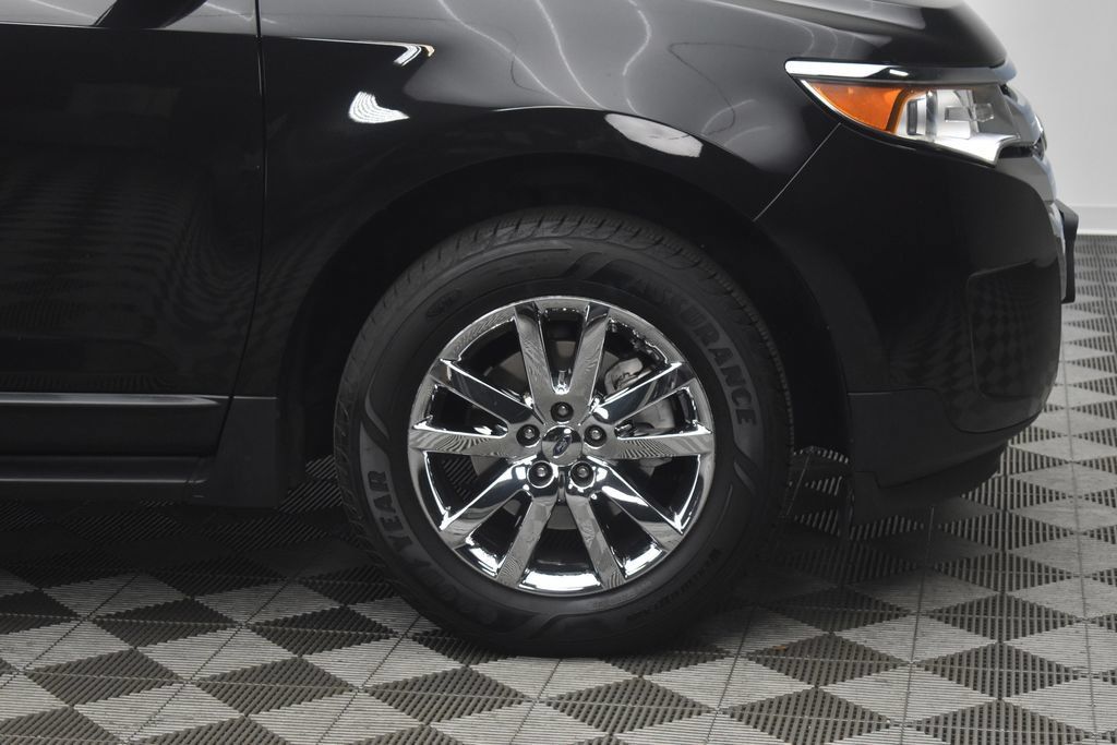 Used 2013 Ford Edge Limited FWD image 25