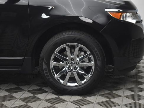 Used 2013 Ford Edge Limited FWD image 25