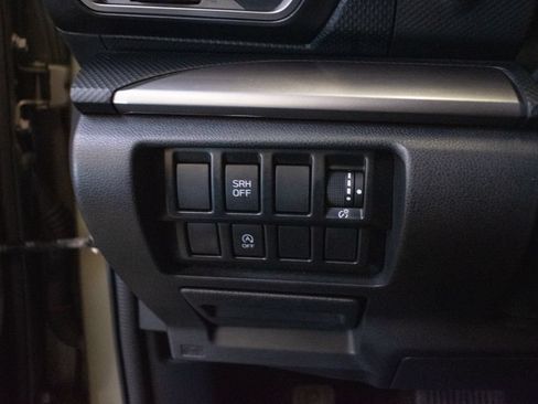 Certified 2021 Subaru Forester Premium AWD/4WD image 19