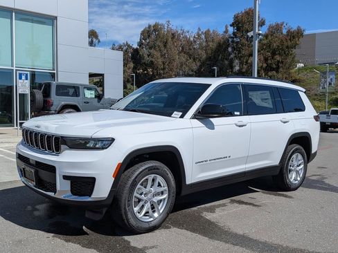New 2026 Jeep Grand Cherokee L 2WD image 1