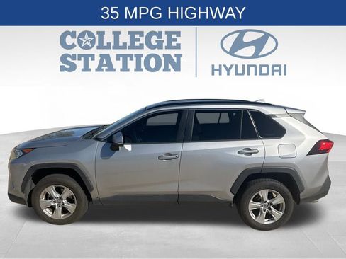 Used 2020 Toyota RAV4 XLE image 6