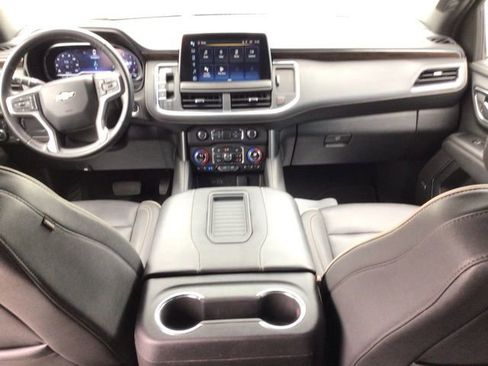 Used 2024 Chevrolet Tahoe Premier image 17