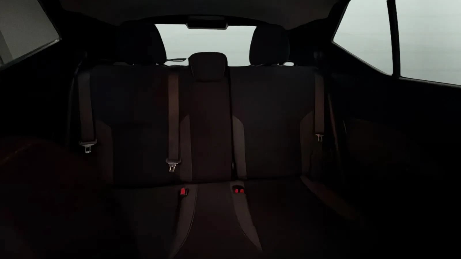 Used 2018 Nissan Kicks S FWD image 19