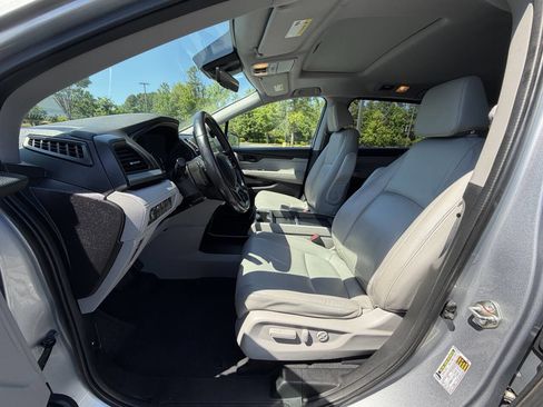 Used 2018 Honda Odyssey EX-L image 10