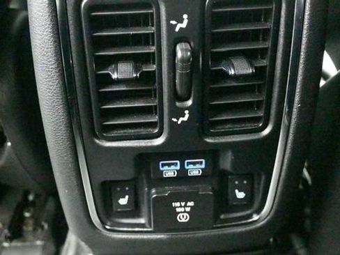Used 2015 Jeep Grand Cherokee High Altitude AWD/4WD image 13