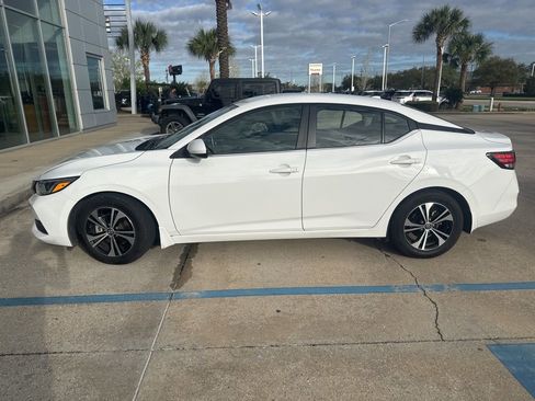 Used 2023 Nissan Sentra SV w/ All-Weather Package image 3