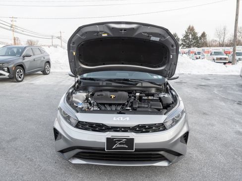 Used 2024 Kia Forte LXS w/ LXS Technology Package image 37