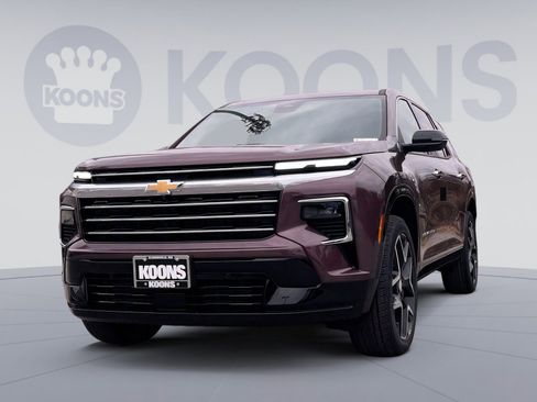 New 2026 Chevrolet Traverse High Country image 1