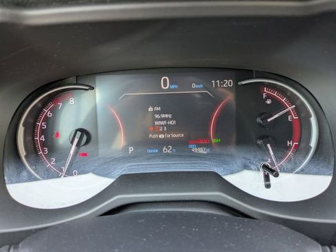 Used 2024 Toyota RAV4 XLE image 28