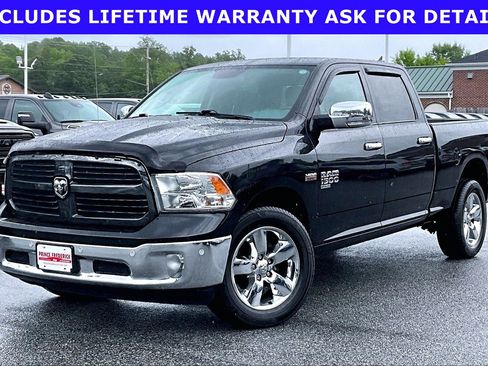 Used 2019 RAM 1500 Big Horn AWD/4WD image 3