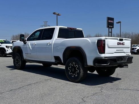 New 2026 GMC Sierra 2500 AT4X AWD/4WD image 7