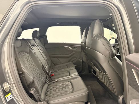 Certified 2025 Audi SQ7 Premium Plus AWD/4WD image 23