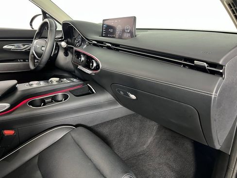 Used 2022 Genesis GV70 2.5T w/ Advanced Package image 35