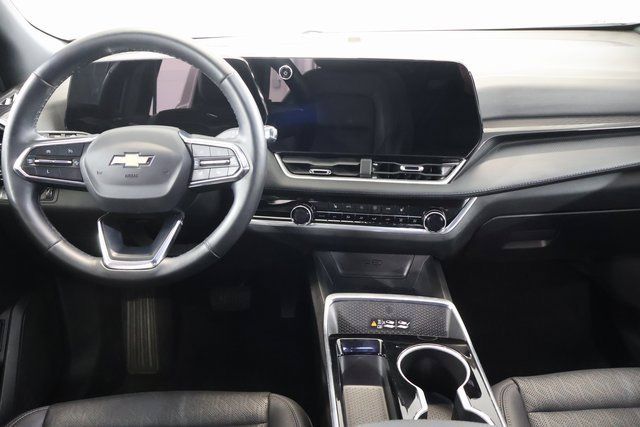 Used 2025 Chevrolet Equinox LT w/ Convenience Package II AWD/4WD image 15