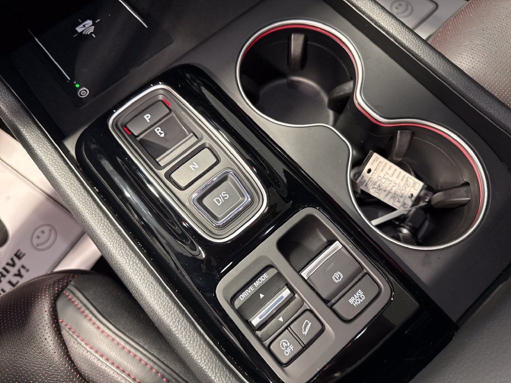 Used 2025 Honda Pilot Black Edition image 22