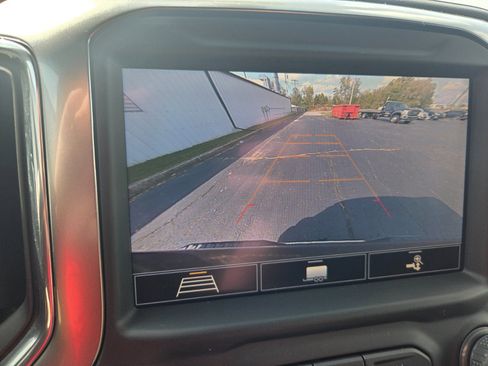 Used 2020 Chevrolet Silverado 1500 LT w/ All-Star Edition image 15