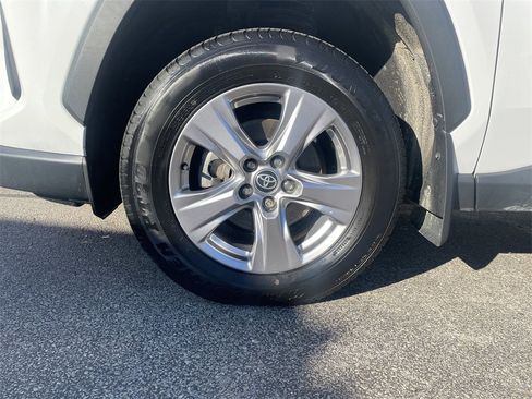 Used 2023 Toyota RAV4 XLE image 9