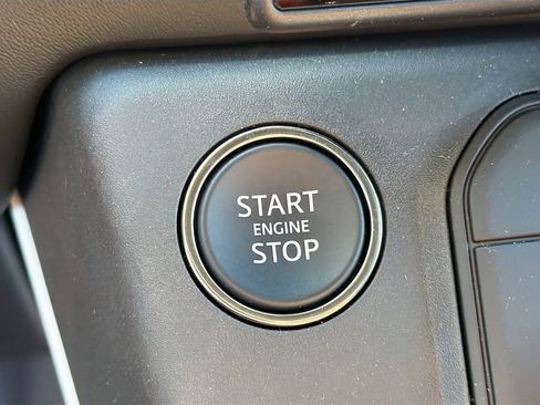 New 2026 Land Rover Defender 110 S image 38