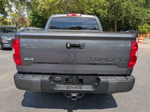 Used 2016 Toyota Tundra Limited w/ Limited Premium Package AWD/4WD image 4