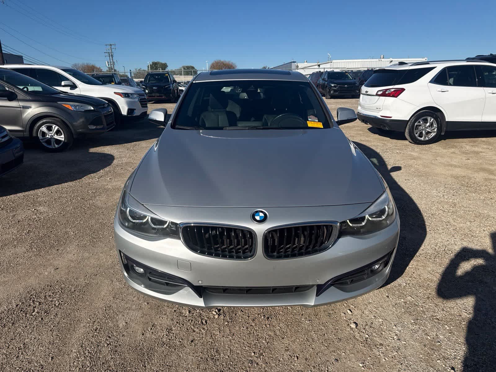 Used 2018 BMW 330i Gran Turismo xDrive AWD/4WD image 10
