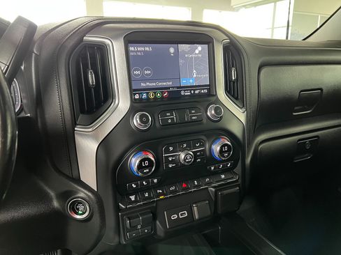 Used 2021 GMC Sierra 2500 SLT w/ SLT Premium Package AWD/4WD image 14