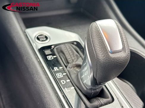 Used 2025 Nissan Altima 2.5 SV FWD image 22