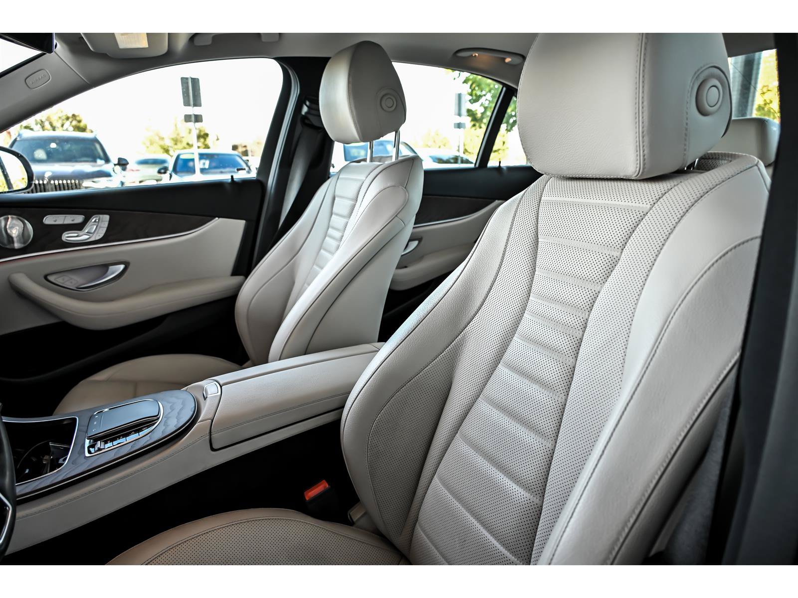 Certified 2022 Mercedes-Benz E 450 4MATIC Sedan image 12