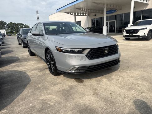 New 2026 Honda Accord Touring image 3