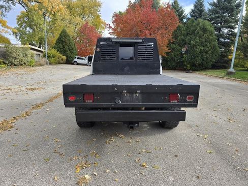 Used 2006 Ford F250 XL image 4