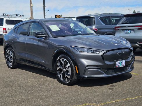 Used 2021 Ford Mustang Mach-E Premium AWD/4WD image 7