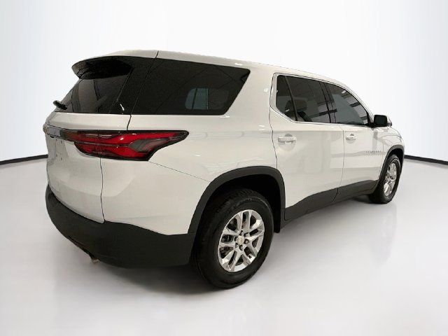 Used 2024 Chevrolet Traverse LS w/ Safety Package AWD/4WD image 6