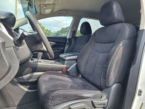 Used 2018 Nissan Murano S image 23