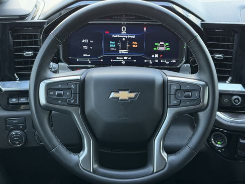 Used 2024 Chevrolet Silverado 1500 LTZ w/ Technology Package AWD/4WD image 18