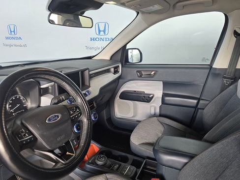 Used 2022 Ford Maverick XLT image 11