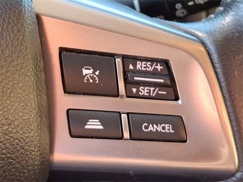 Used 2015 Subaru Forester 2.5i Limited image 23