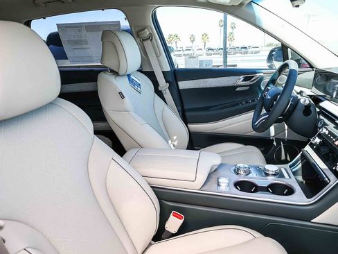 New 2026 Genesis GV80 3.5T Advanced AWD/4WD image 17