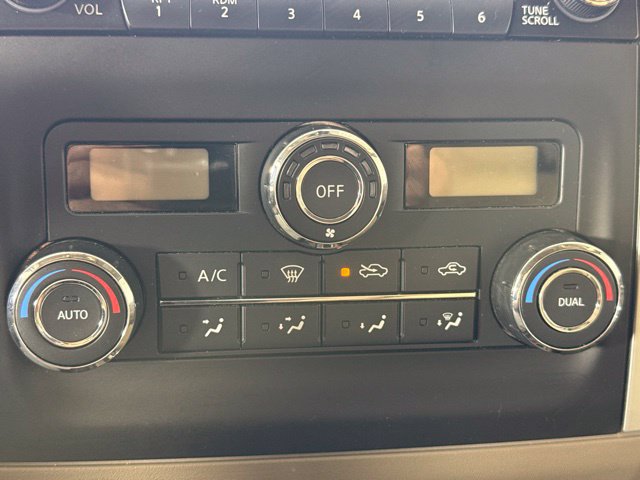 Used 2016 Nissan Frontier SV w/ SV Value Truck Package AWD/4WD image 23