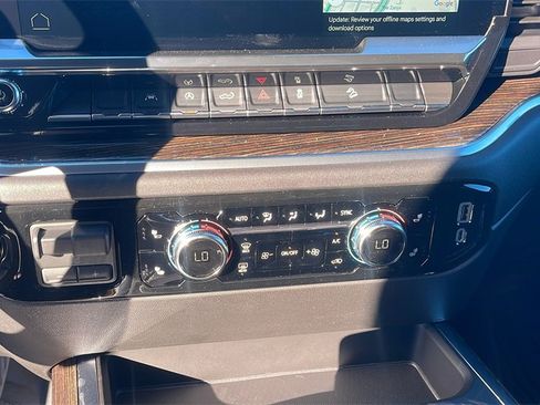 New 2026 GMC Sierra 1500 Elevation image 18