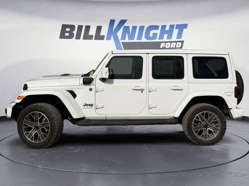 Used 2024 Jeep Wrangler High Altitude image 2